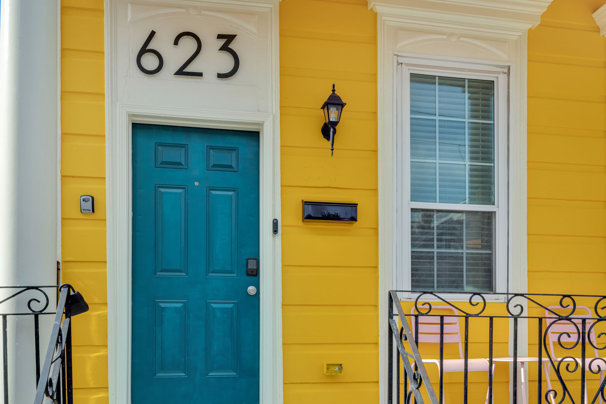 Bold New Orleans charm starts at the front door