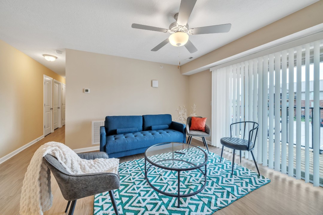 Stonecrest 701, · Unit 2/2