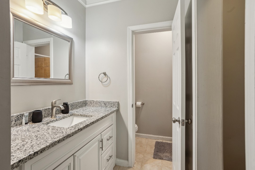 Crest at East Cobb 1826B · Unit 2/2