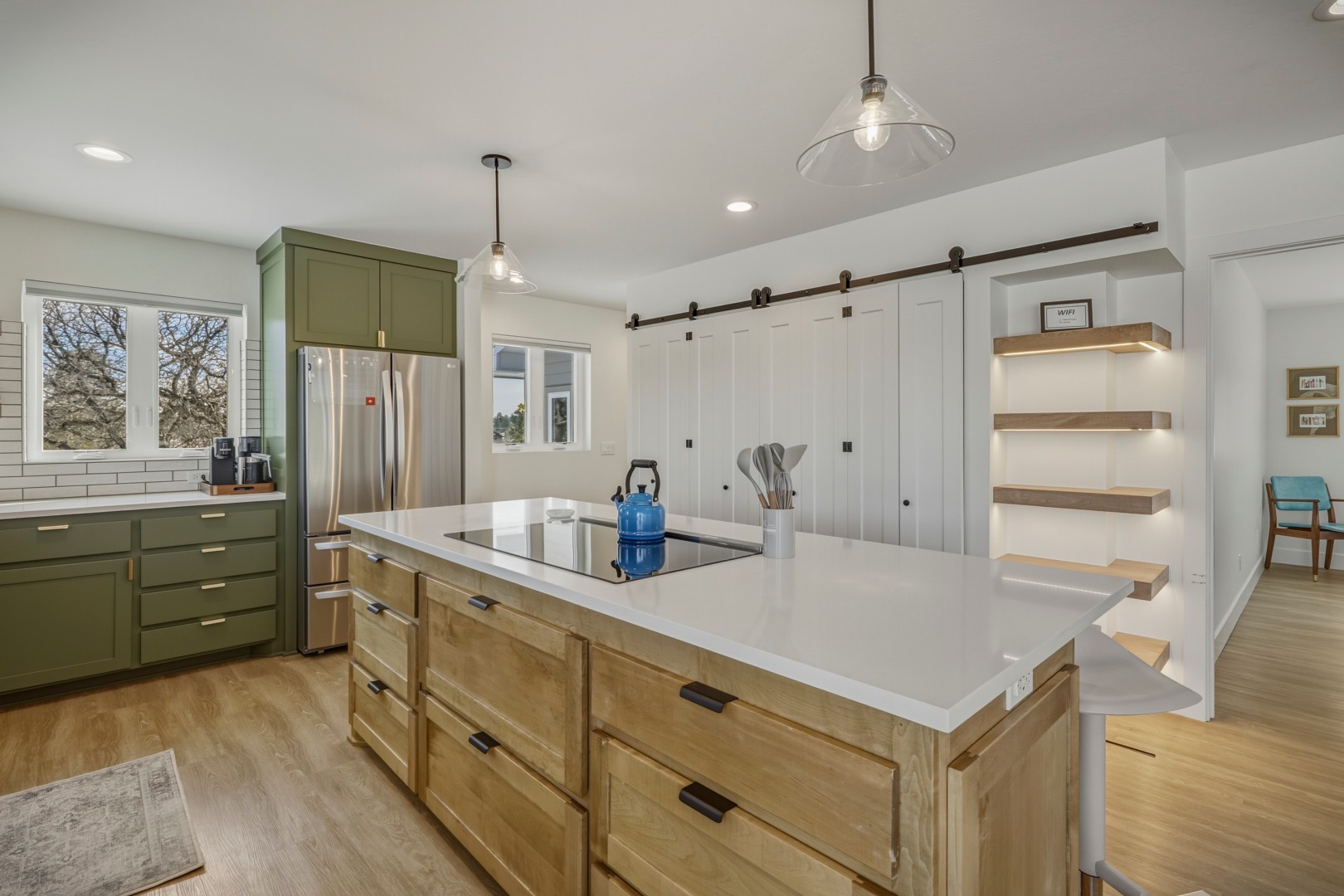 Fully Stocked Kitchen