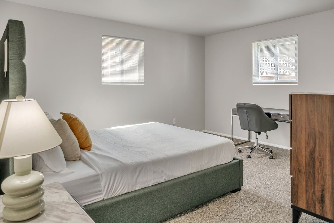 The Chateau, 306 Shipley Rd · Unit apt 610, 2bd/2bth
