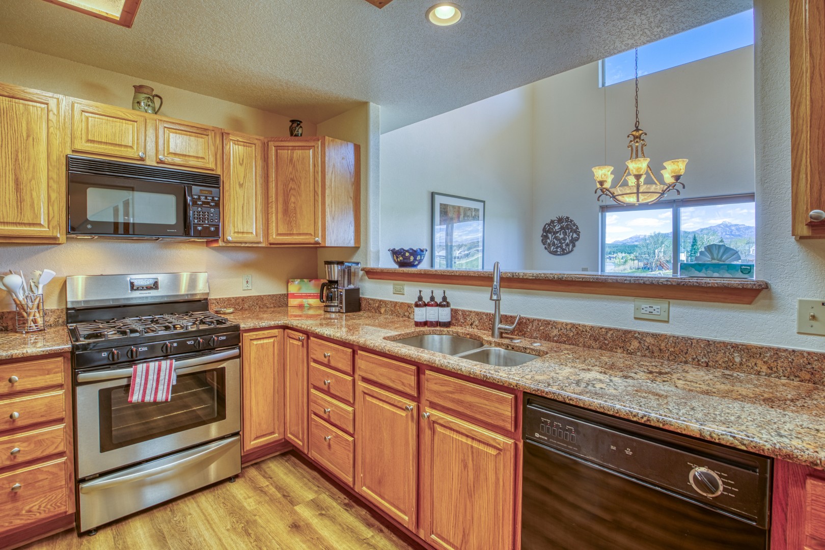 Uptown Townhome Near Pagosa Lakes