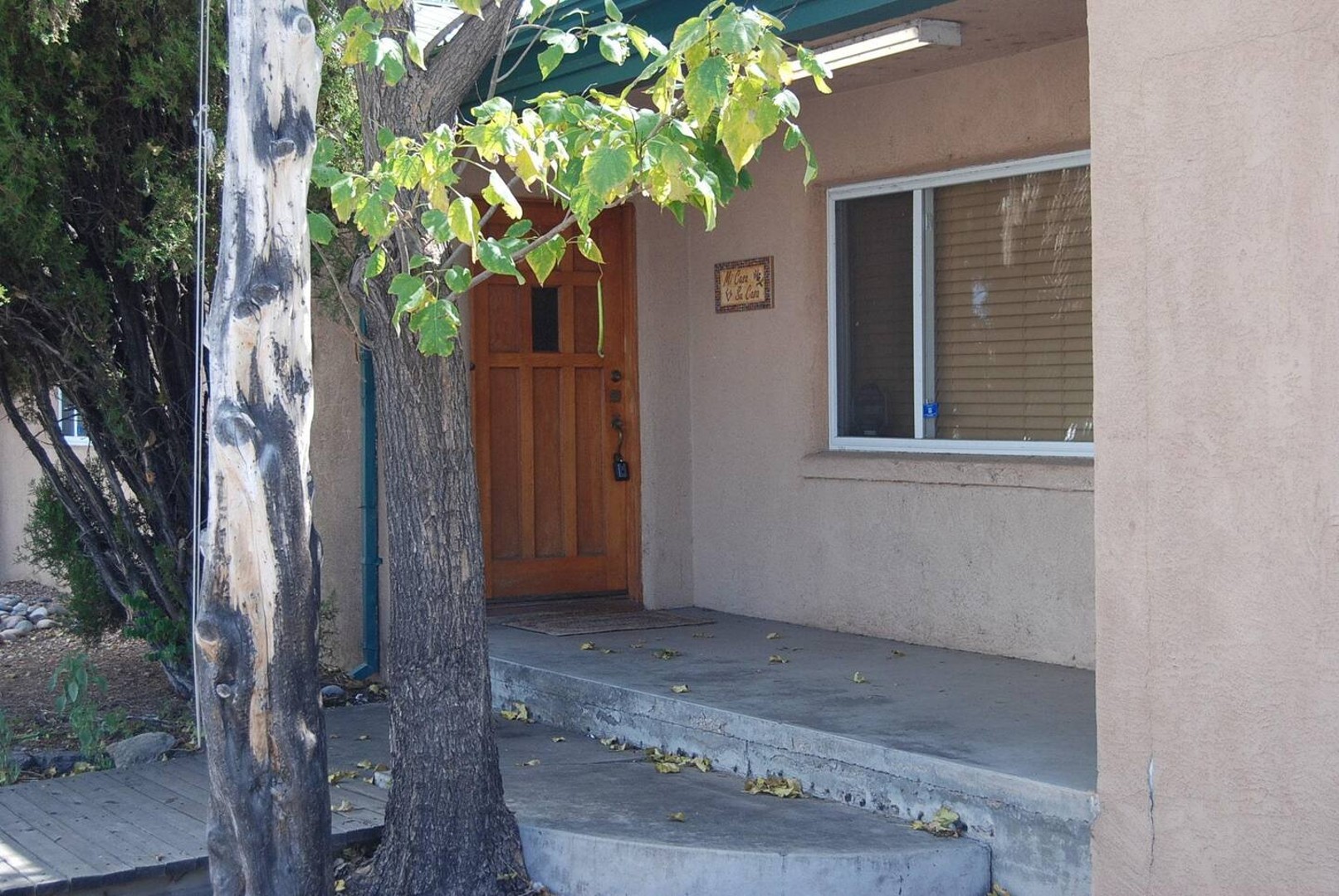 Rose House — photo 16