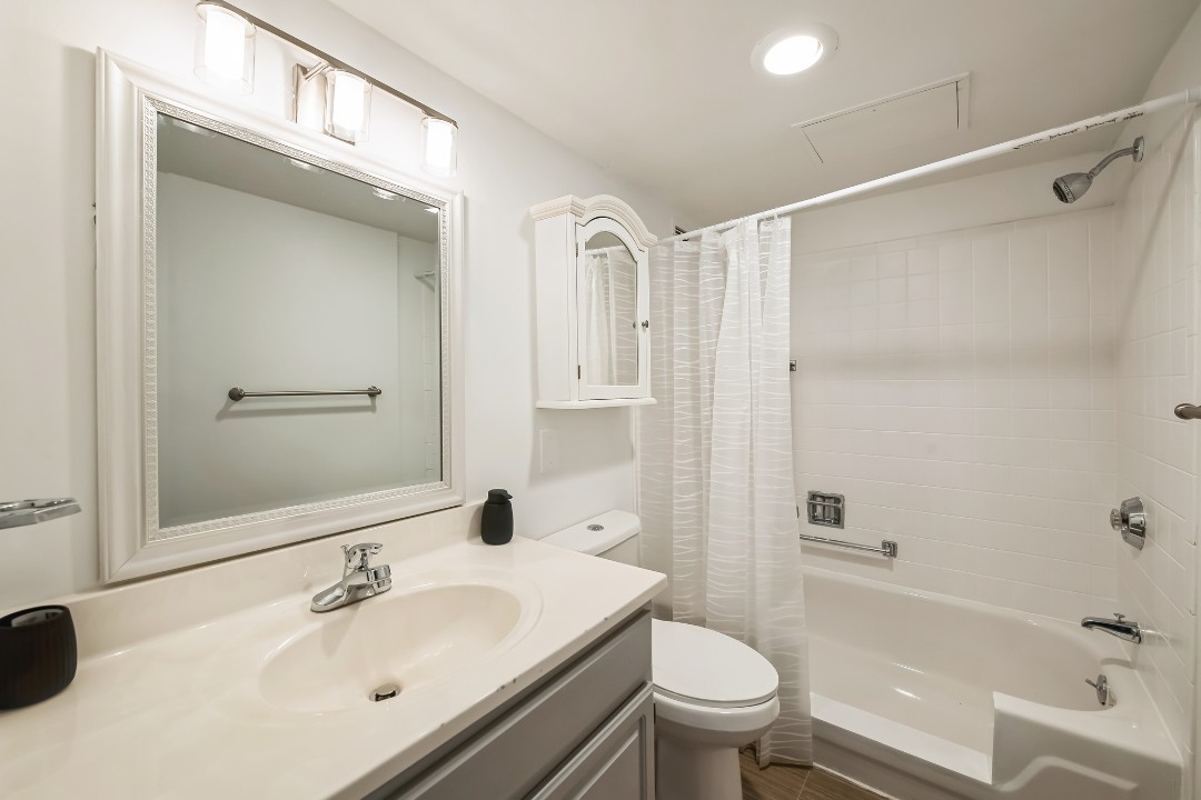 Legacy at Imperial Village · Unit 601 2/2