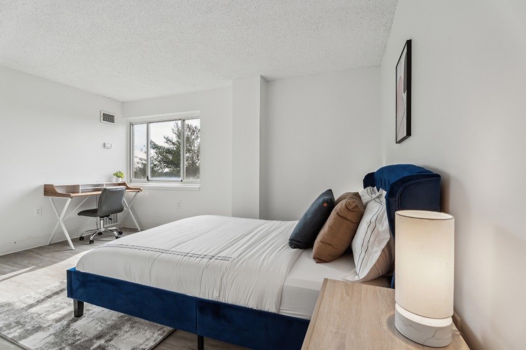 Legacy at Imperial Village · Unit 817 2/2