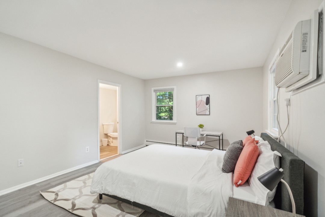 Pinebrook 808 Wharton Drive 2 Bed 2 Bath