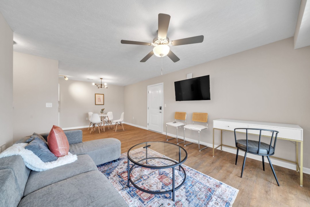 Stonecrest 620, · Unit 2/2