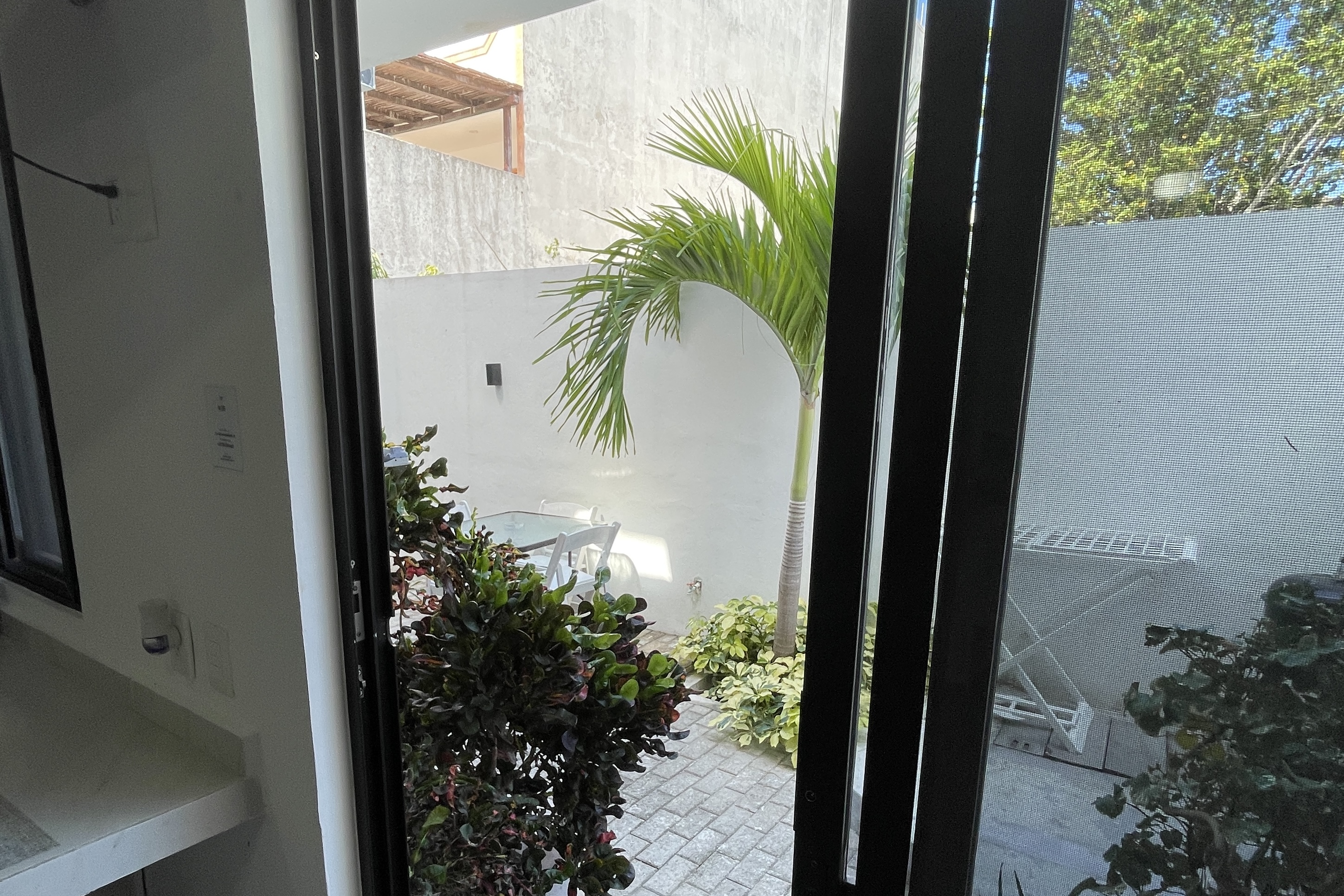 View 8