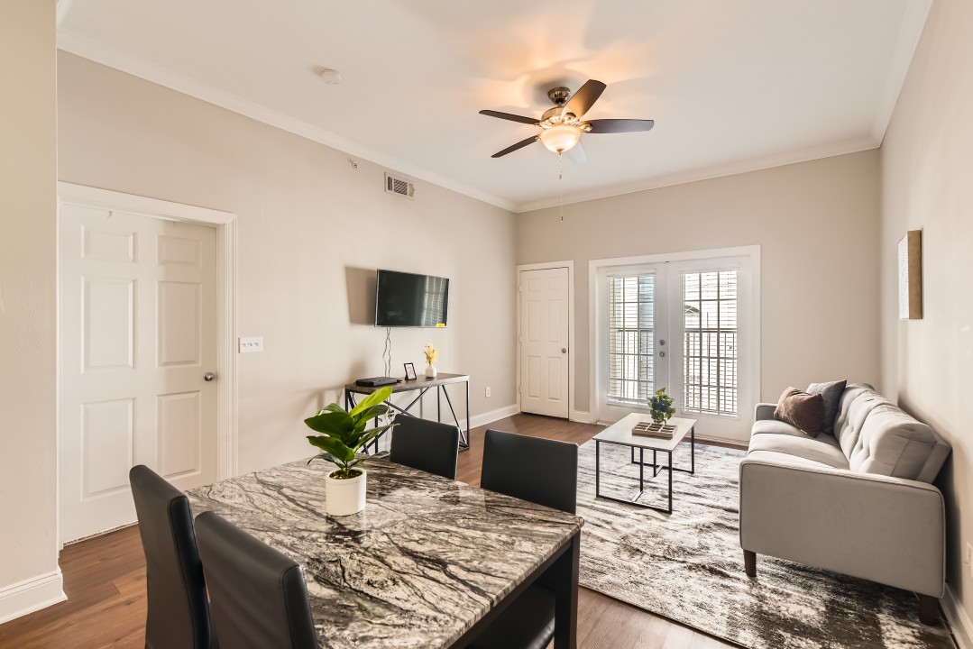 Crest at Midtown · Unit 4514 1/1
