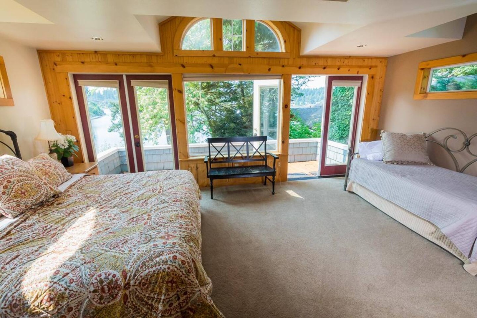 Wisteria Hollow Cottage — photo 25