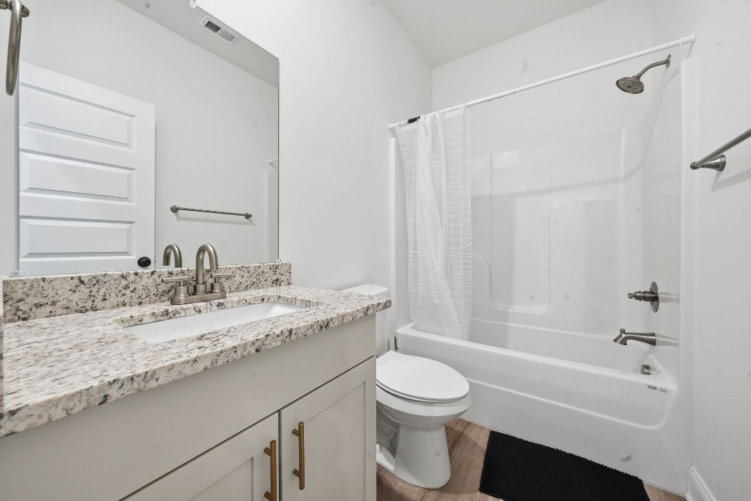 St Andrews Villas · Unit 1706 2/2