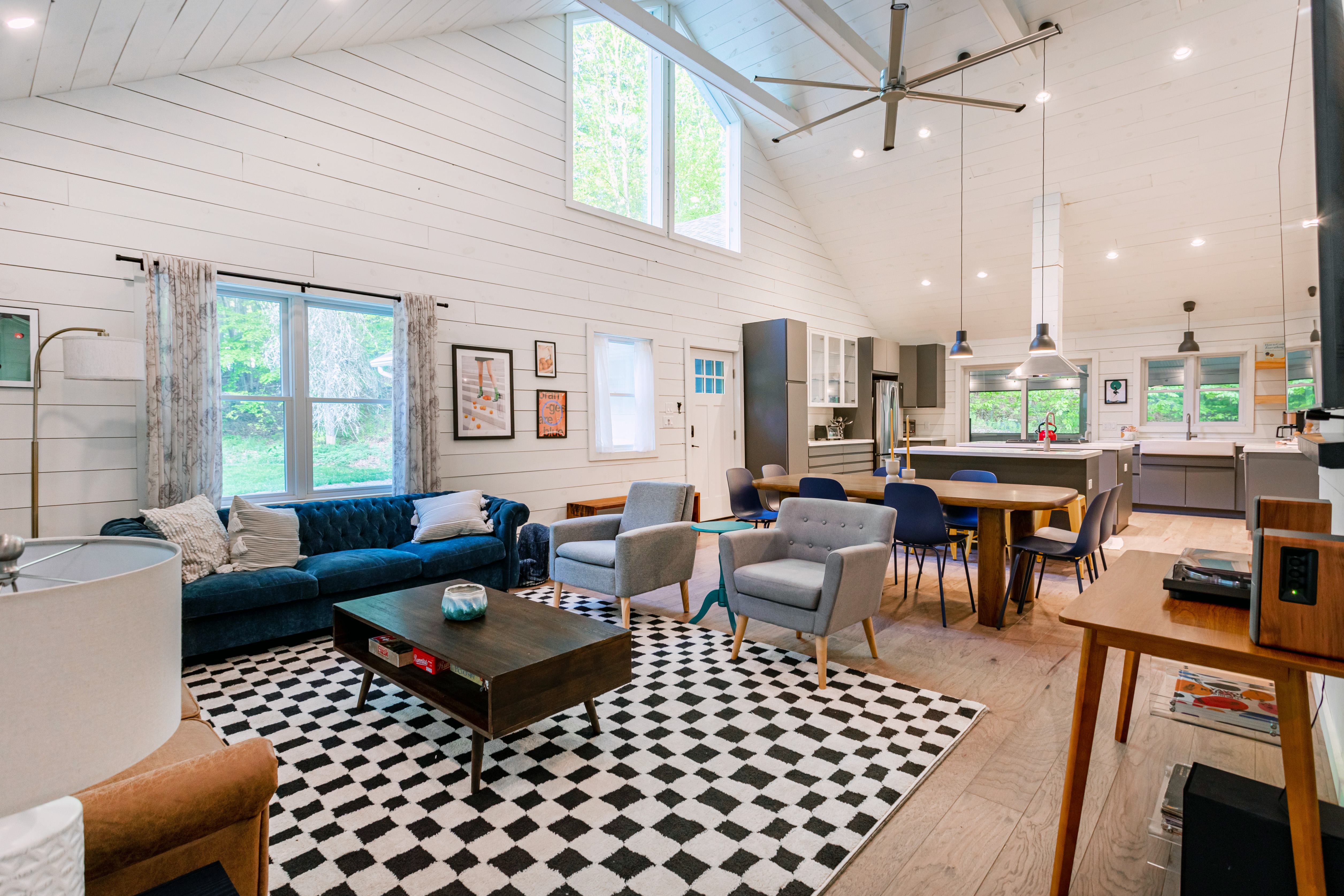 Hare & Hollow with Hot Tub & Fenced Yard — Hankins, NY — vacation rental