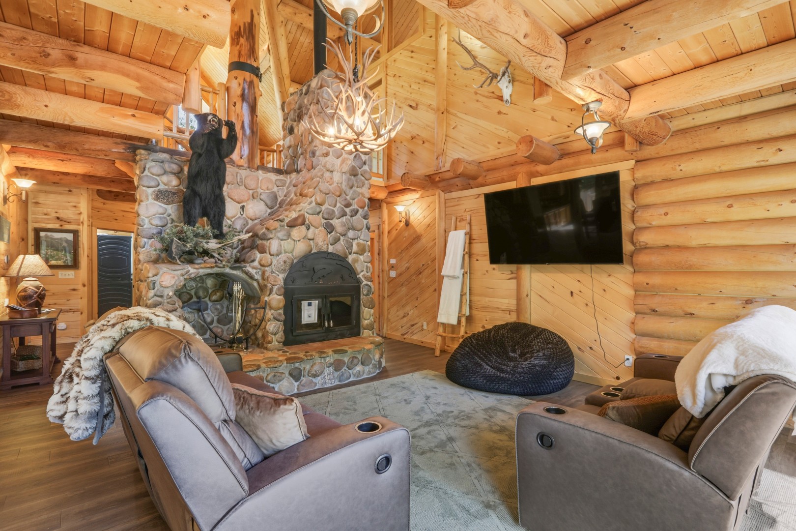 River Dream Retreat
