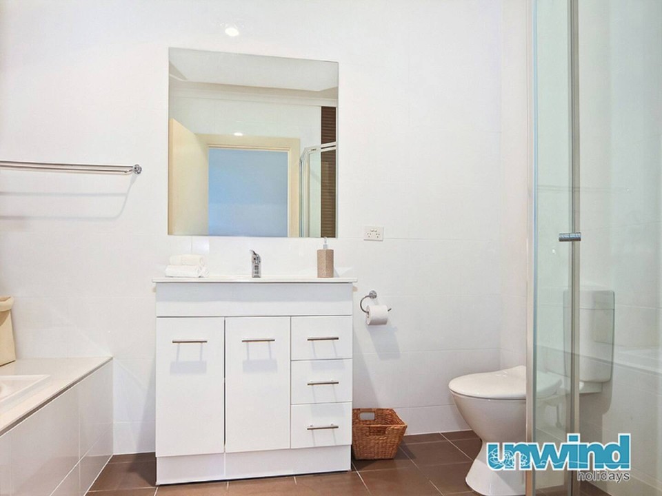 Block Escape 1 - Toilet and Bath