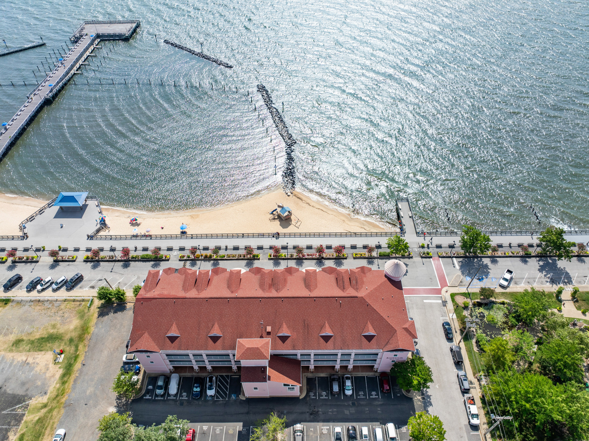 Bayfront Boardwalk Condo W/ Sunrise Views - North Beach, MD