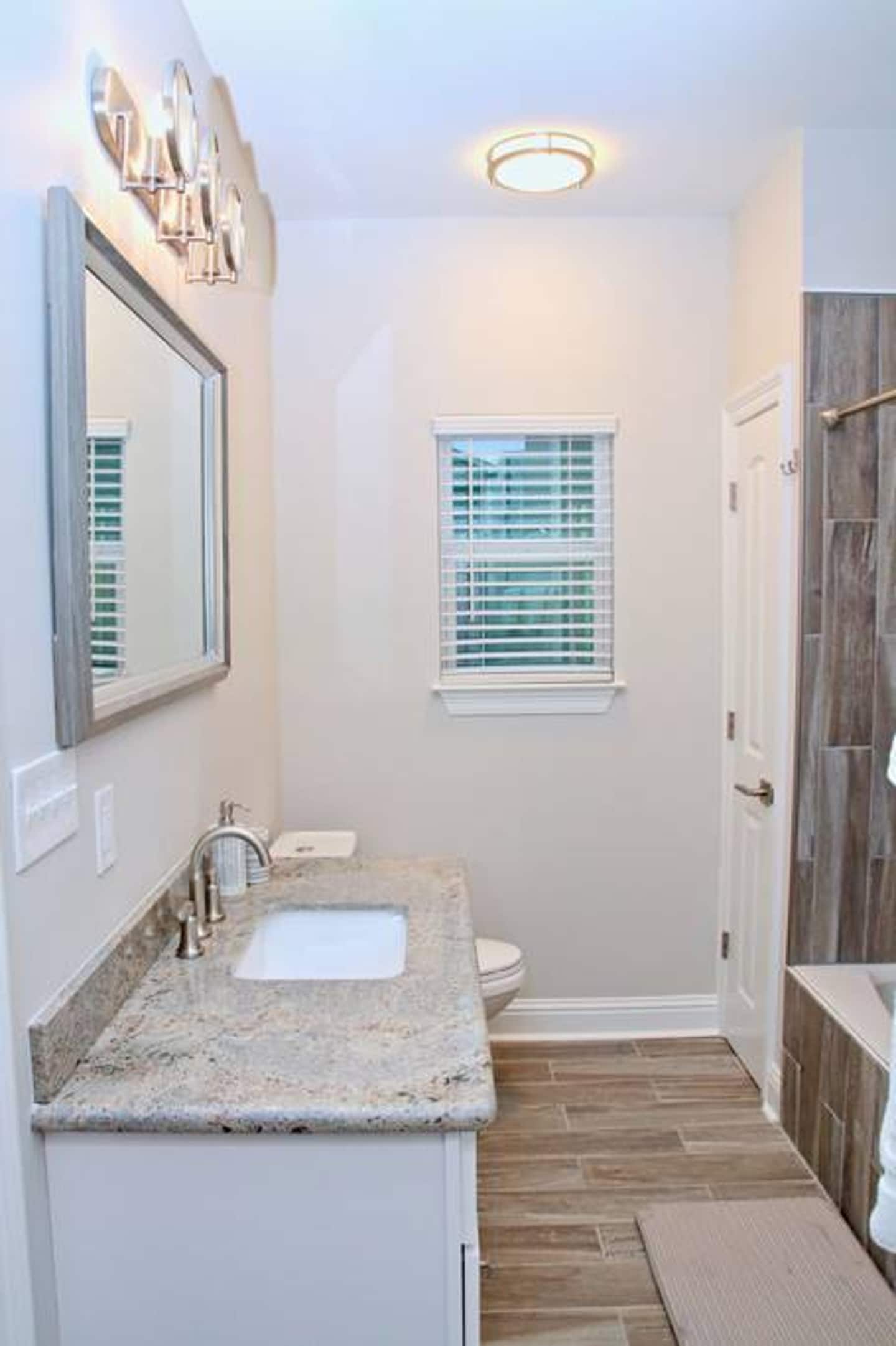 Pristine bathroom, ready for use! Second Hall Bathroom Vanity