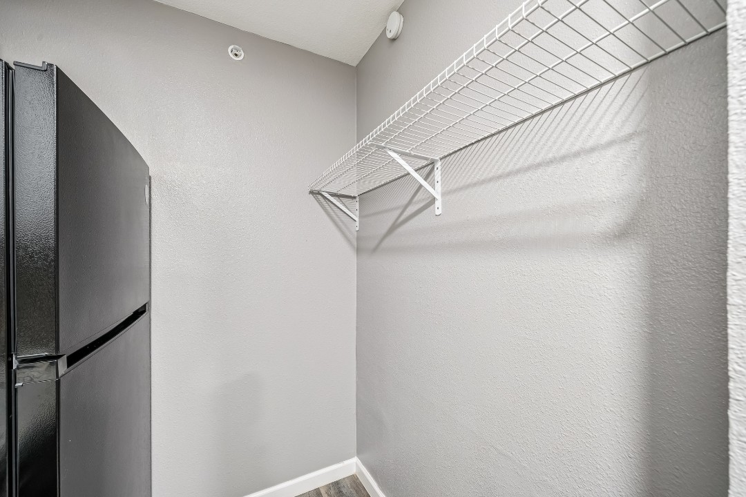 Vista Buena · Unit 3332 1/1