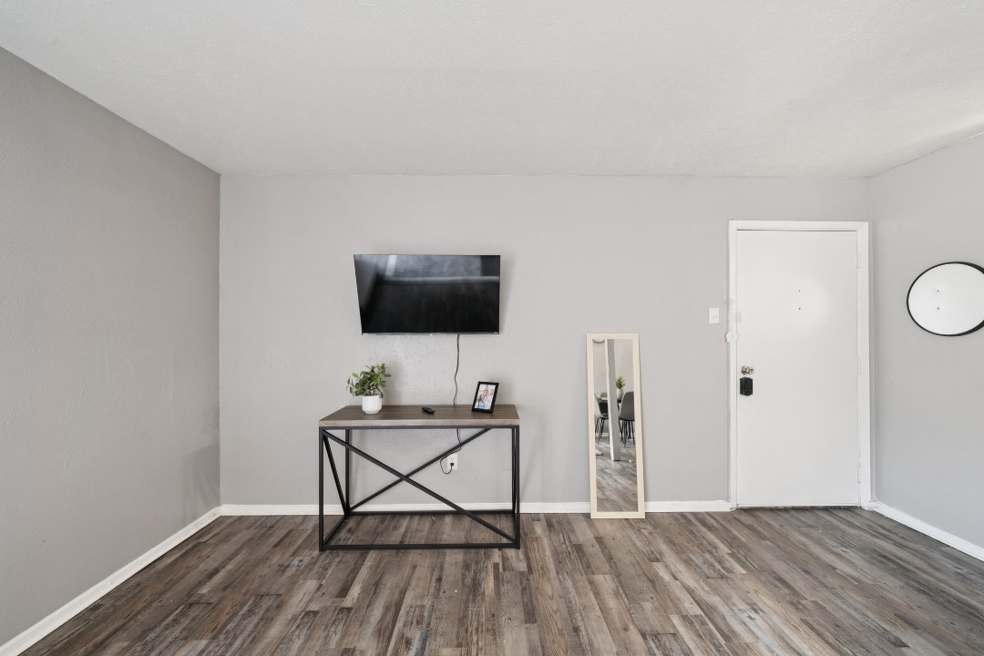 Vista Buena 2-164 · Unit 1/1