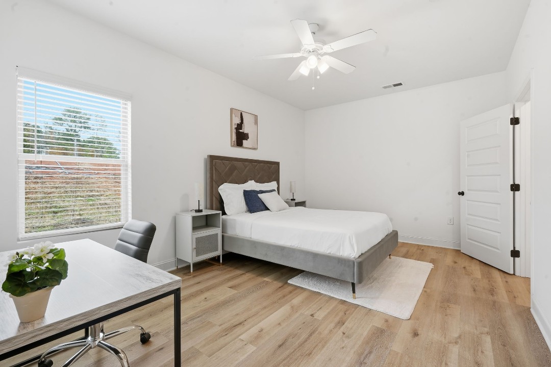 St Andrews Villas · Unit 1706 2/2