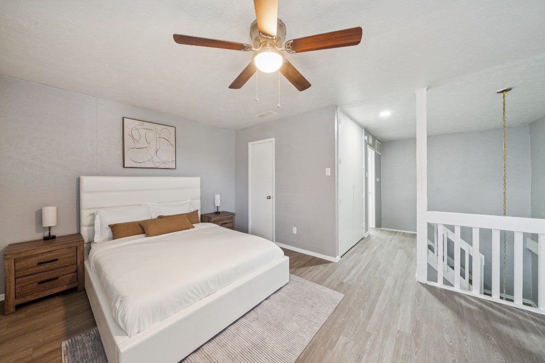 Vista Buena 2-176 · Unit 1/1
