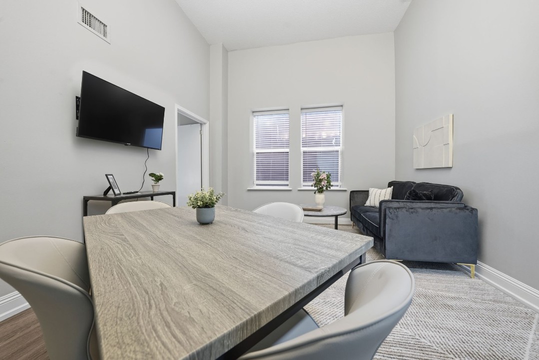 The Liberty Building · Unit 304 1/1