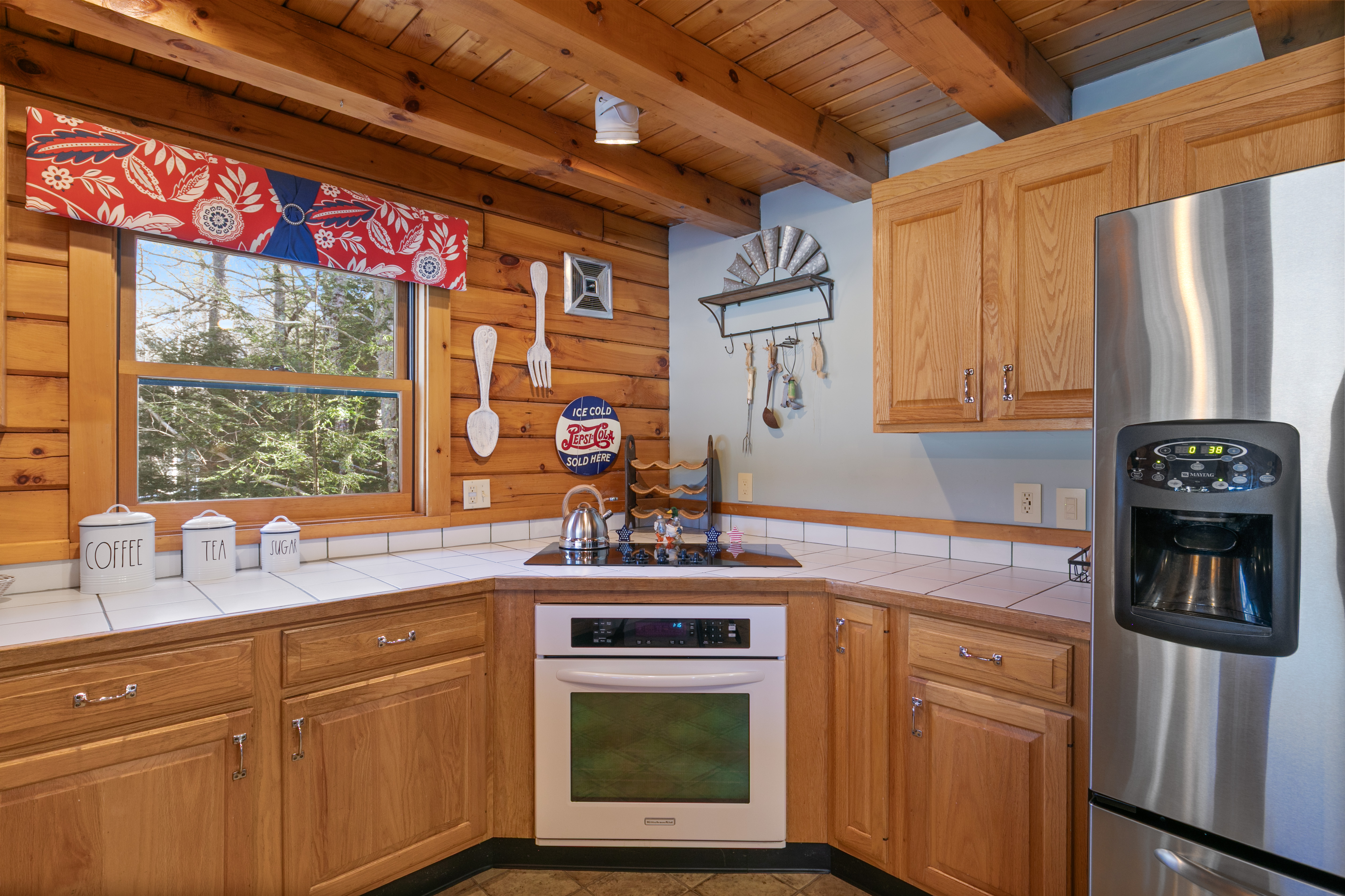 Hermit Lake Retreat - Photo 17 of 40