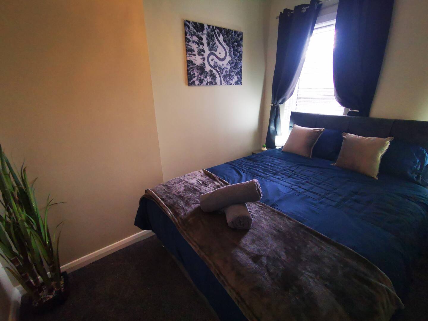 4BR Modern Botanic House photo 4