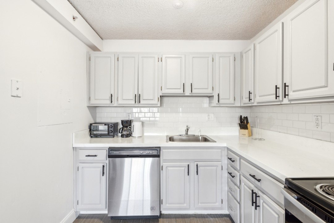 Legacy at Imperial Village · Unit 601 2/2