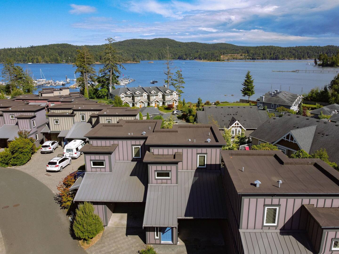 2 Bedroom Townhouse in Sooke, BC, Ocean View — Sooke, British Columbia — vacation rental