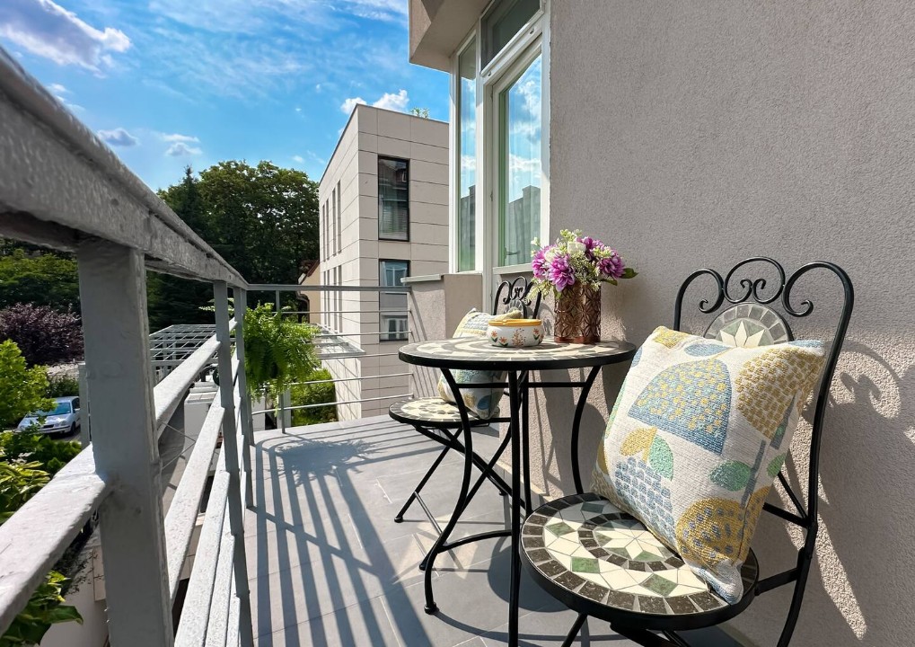 Property thumbnail 8