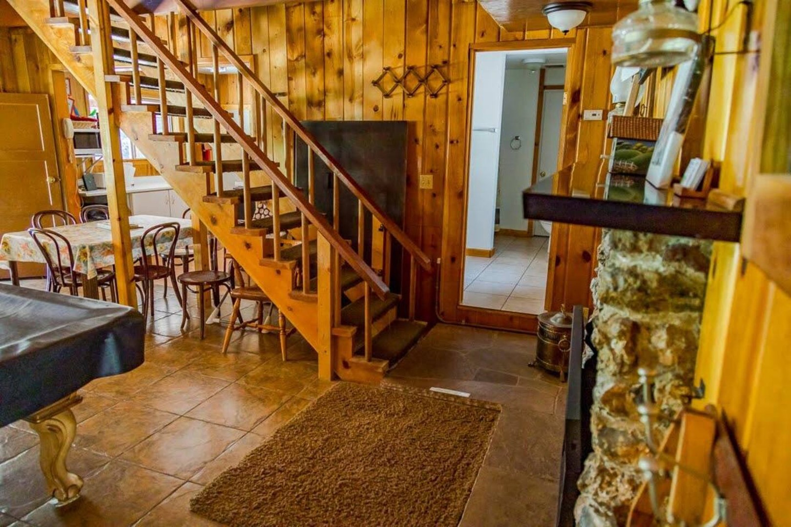Mammoth Creek Cabin — photo 11