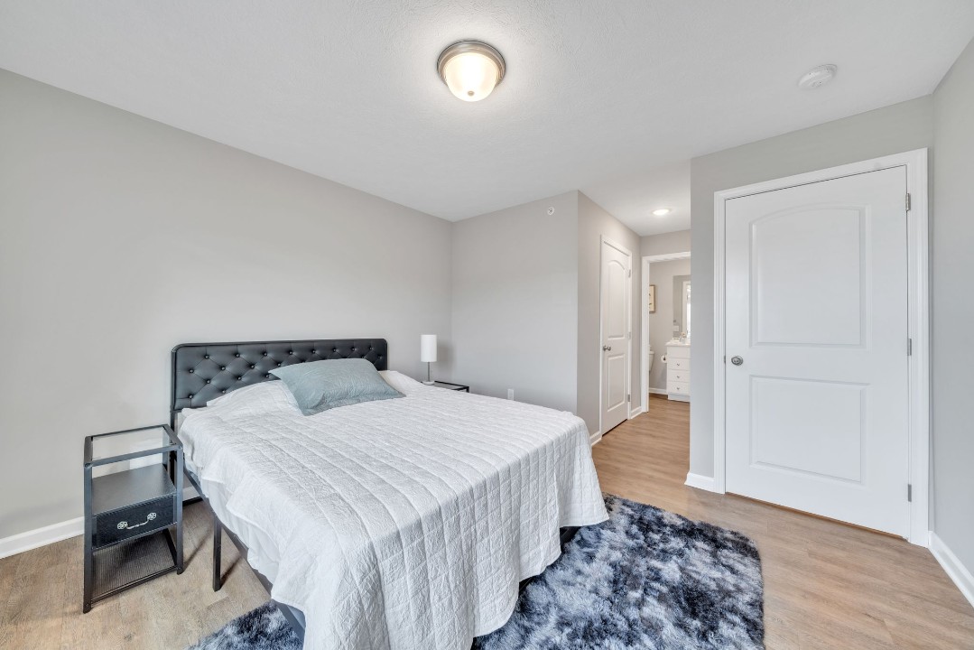 Stonecrest 712, · Unit 2/2