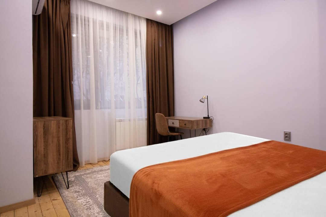 Property thumbnail 6