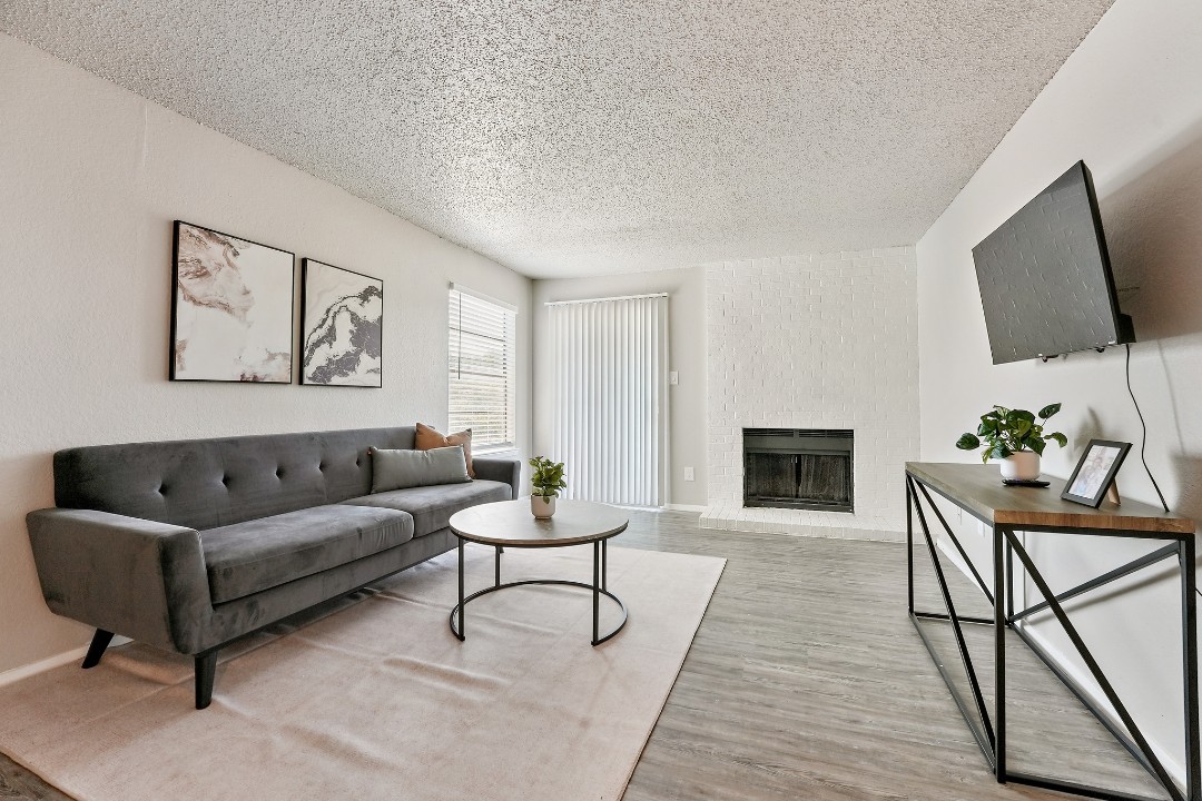 The Landry · Unit 381 2/1