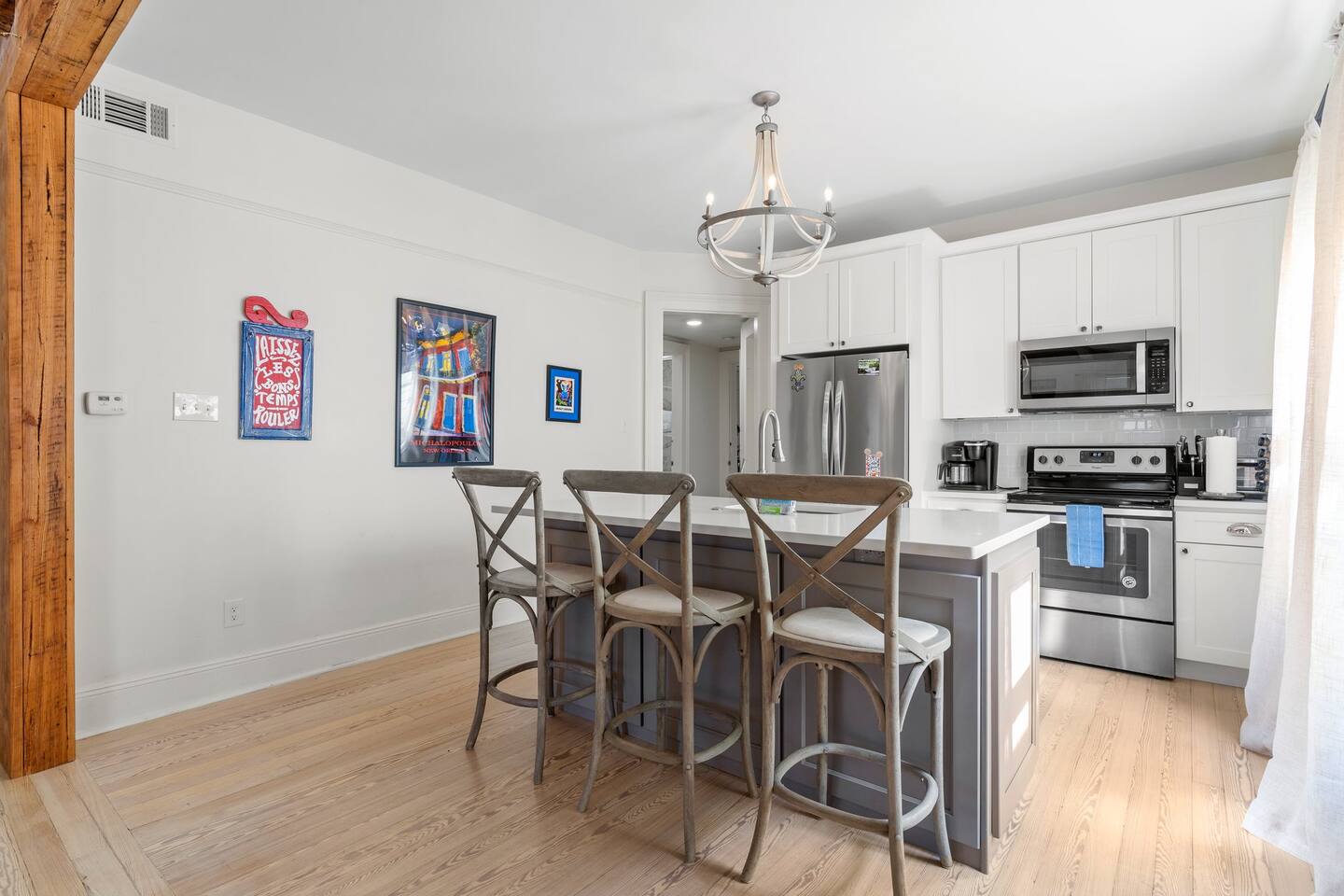 Lovely Kitchen Space featuring a sizable counter for extra dining space