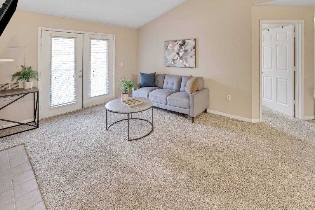 The Avenues of Lakeshore · Unit 427 2/1