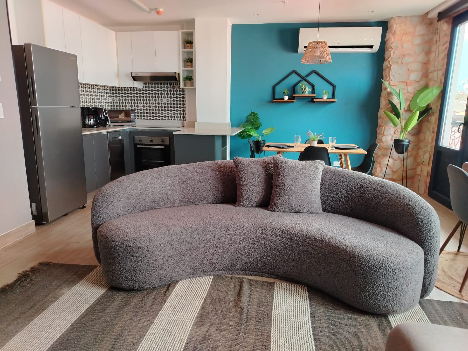 The Zafiro Condo by AcoModo @Casco Viejo