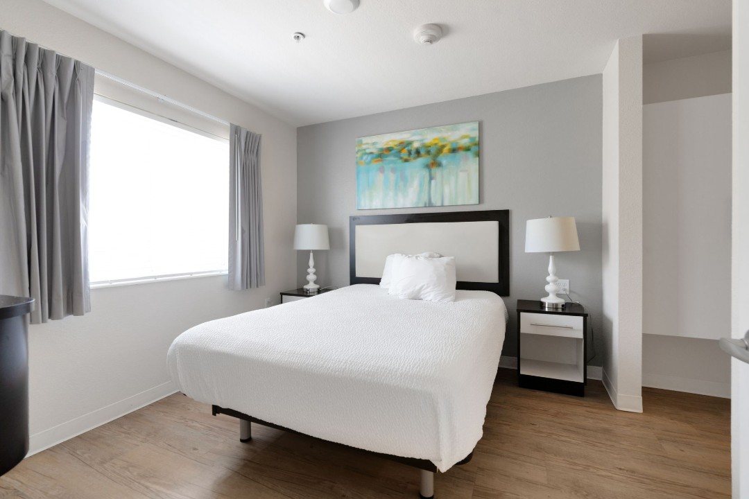 1 Bedroom · Signature layout