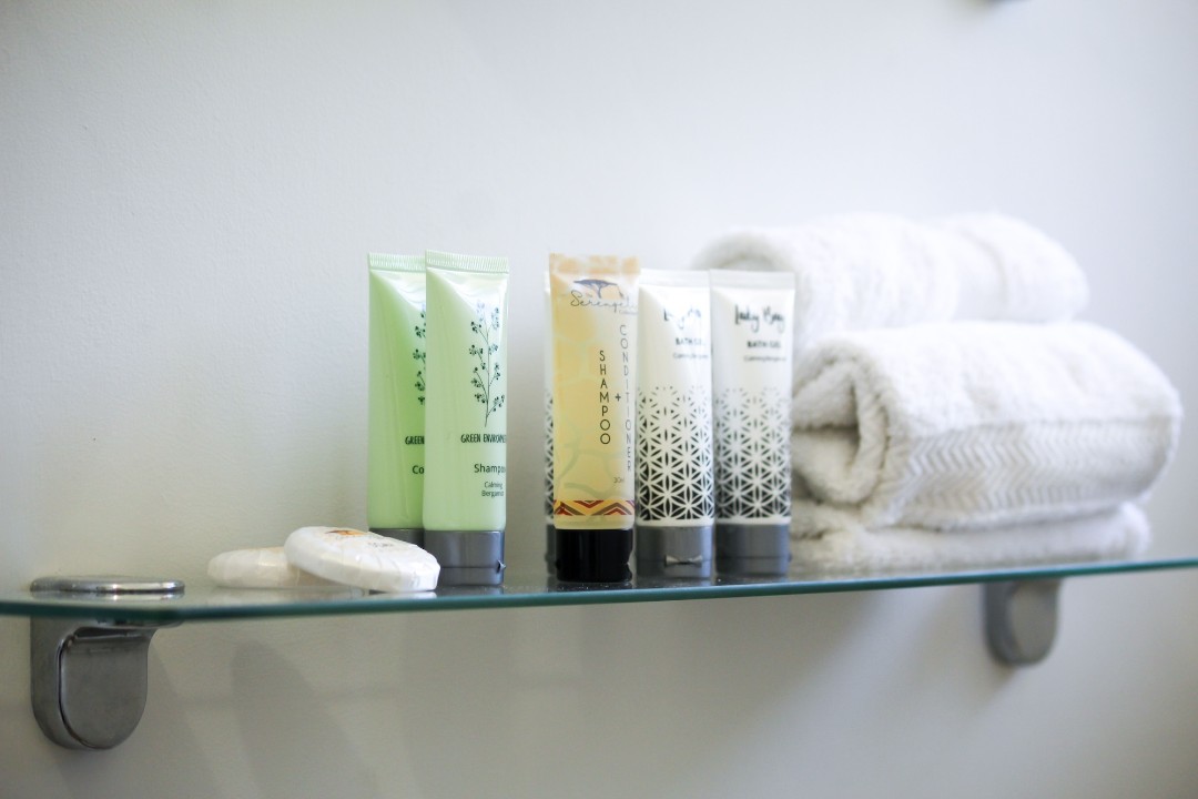 To get you started, we provide a small selection of basic supplies and welcome amenities upon check-in. These typically include essentials such as toilet paper, soap, shampoo, and a few other household basics. Please note that these items are provided as a complimentary starter pack and are not replenished throughout your stay