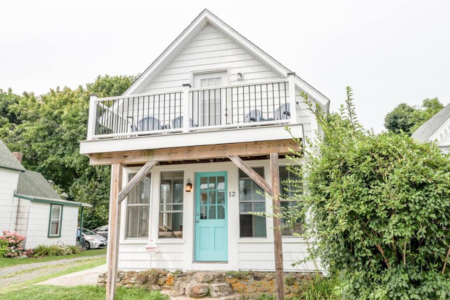 Immaculate 4 BD Short Sands Beach Cottage — Short Sands Beach , ME — vacation rental