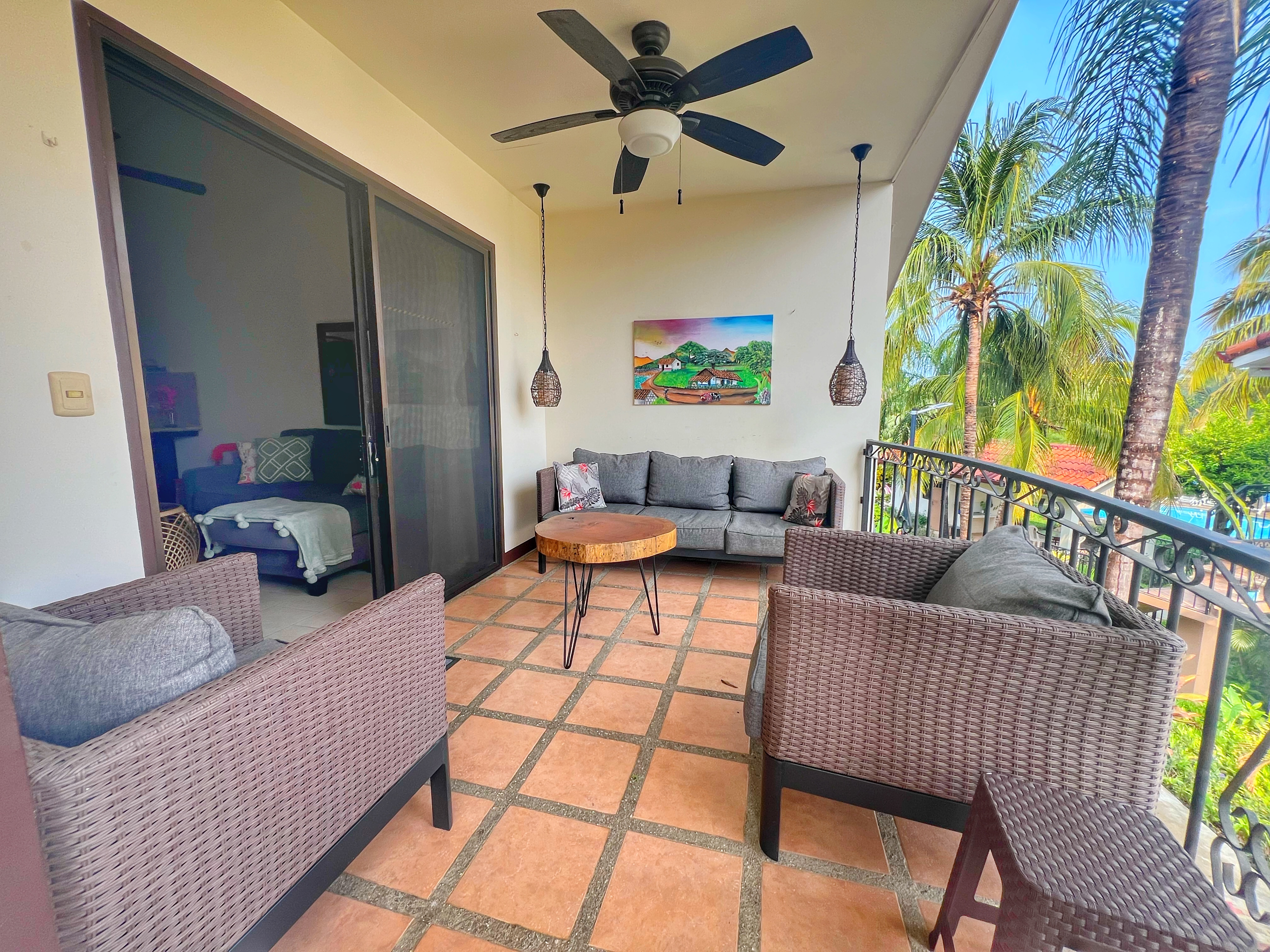 Vaulted Ceilings - Shaded Terrace - Walk to Beach — Playas del Coco, Guanacaste Province — vacation rental