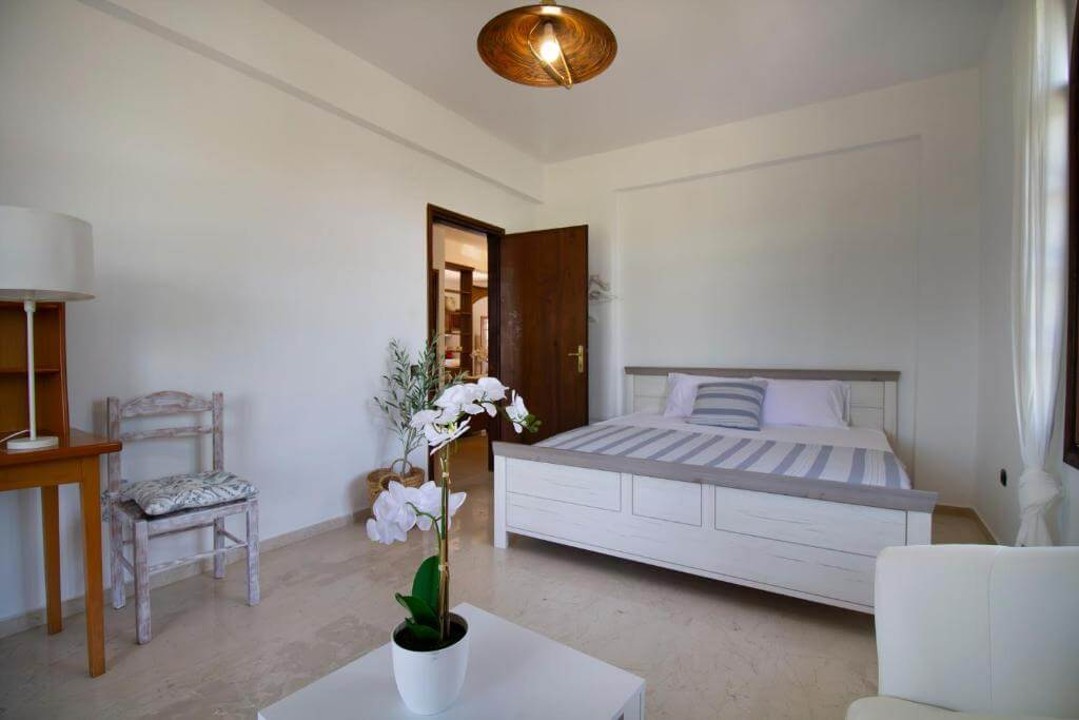 Property thumbnail 11