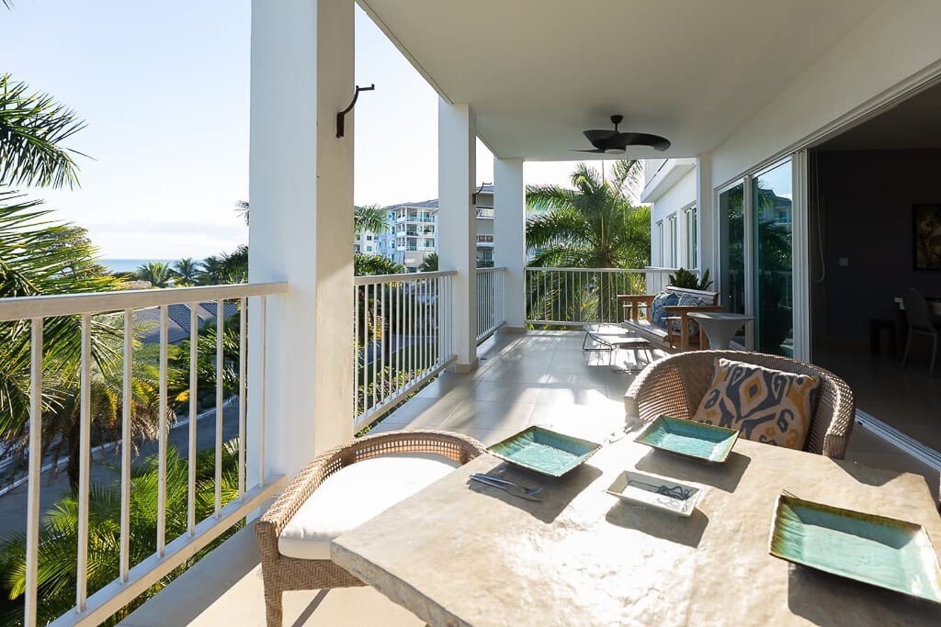 The Beach-Front Condo by AcoModo @Bijao photo 4