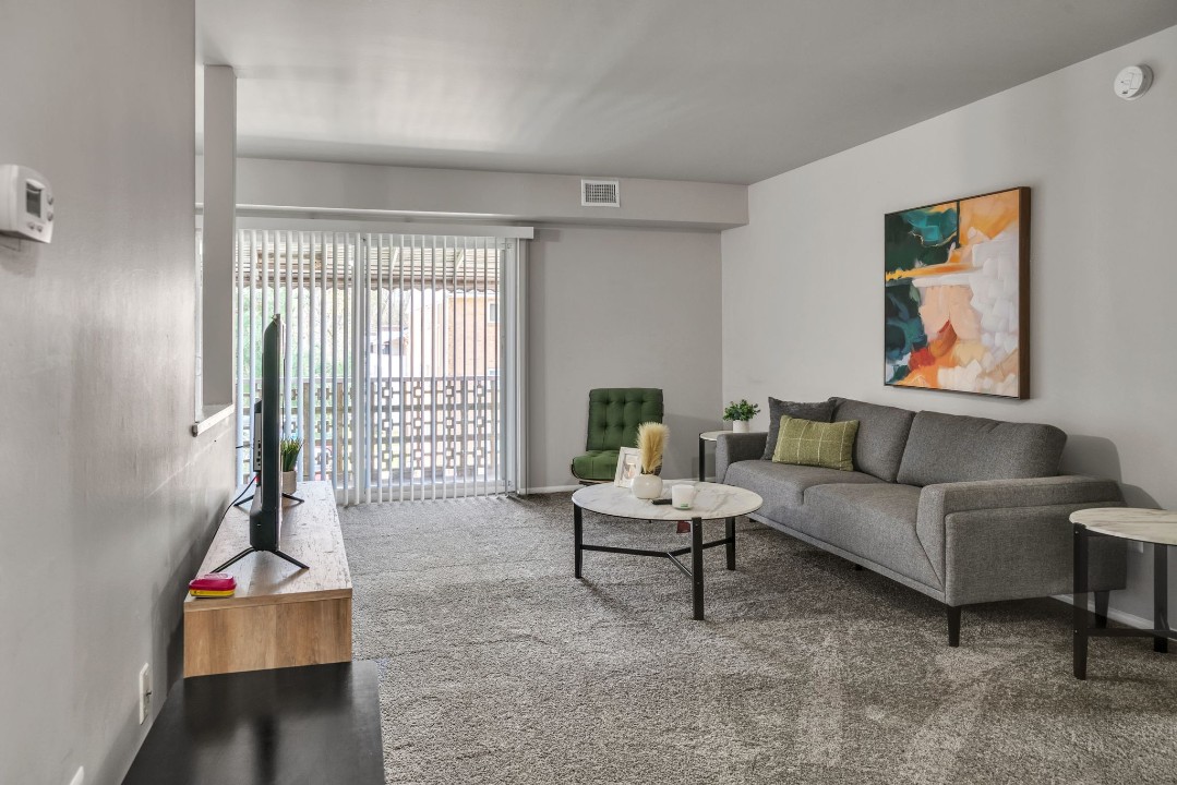 The Chateau, 306 Shipley Rd · Unit Apt 624 2bd/2bth