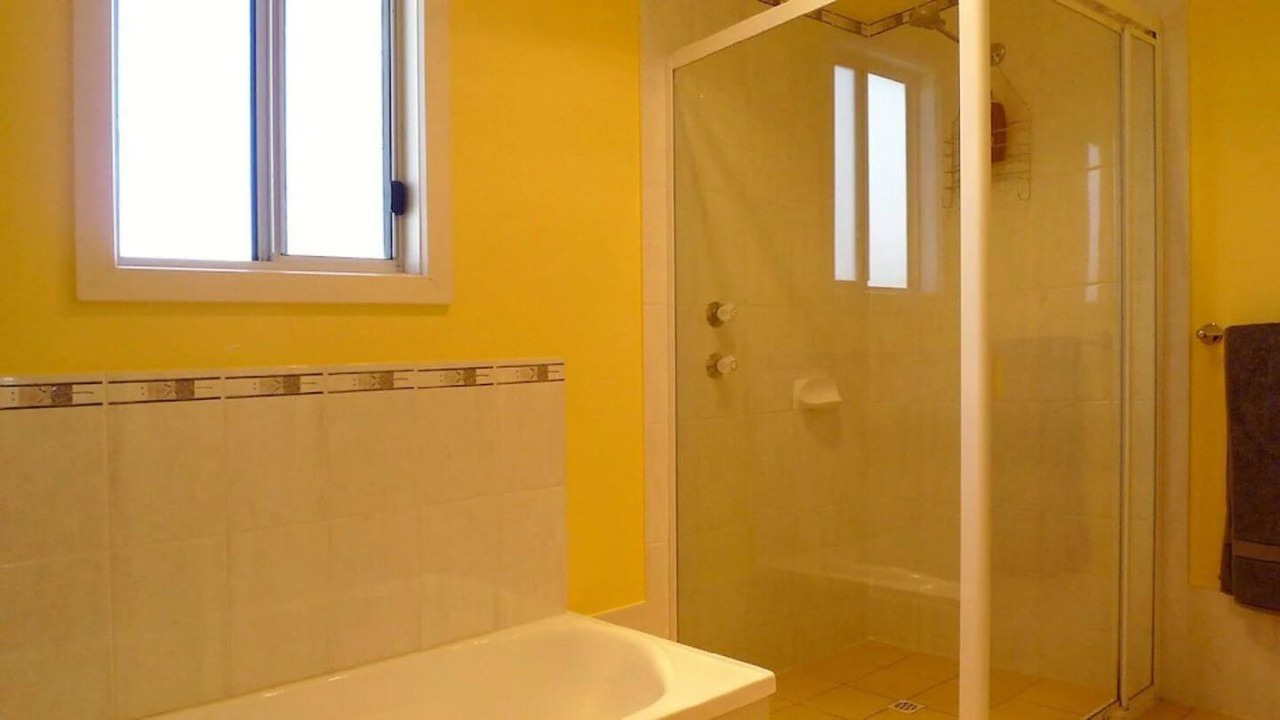 Ensuite bathroom in the master bedroom for privacy and convenience
Additional bathroom with full facilities for guests