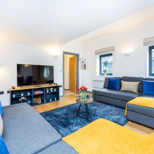 Deluxe 2BR 2bathroom Apartment