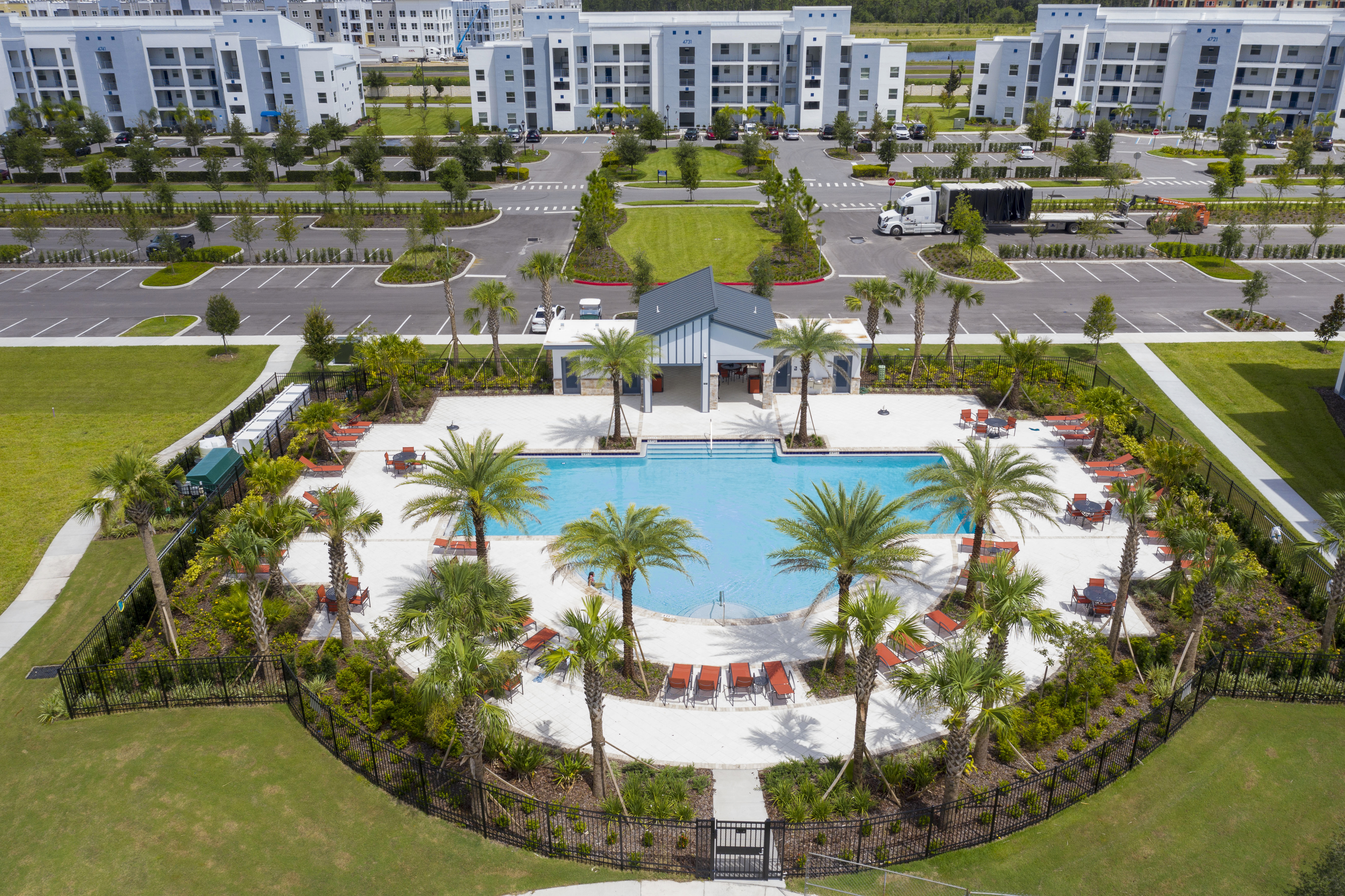 Beautiful Condo's pool