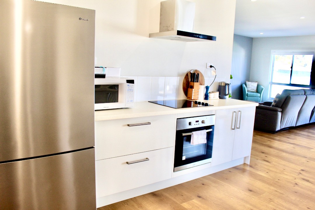 Newly Renovated Open Plan Living, Dining and Kitchen