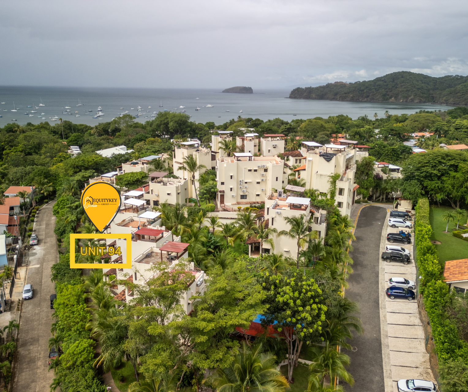Breezy Paradise 2 bed\2bath with mountain view in Playas Del Coco, Provincia de Guanacaste