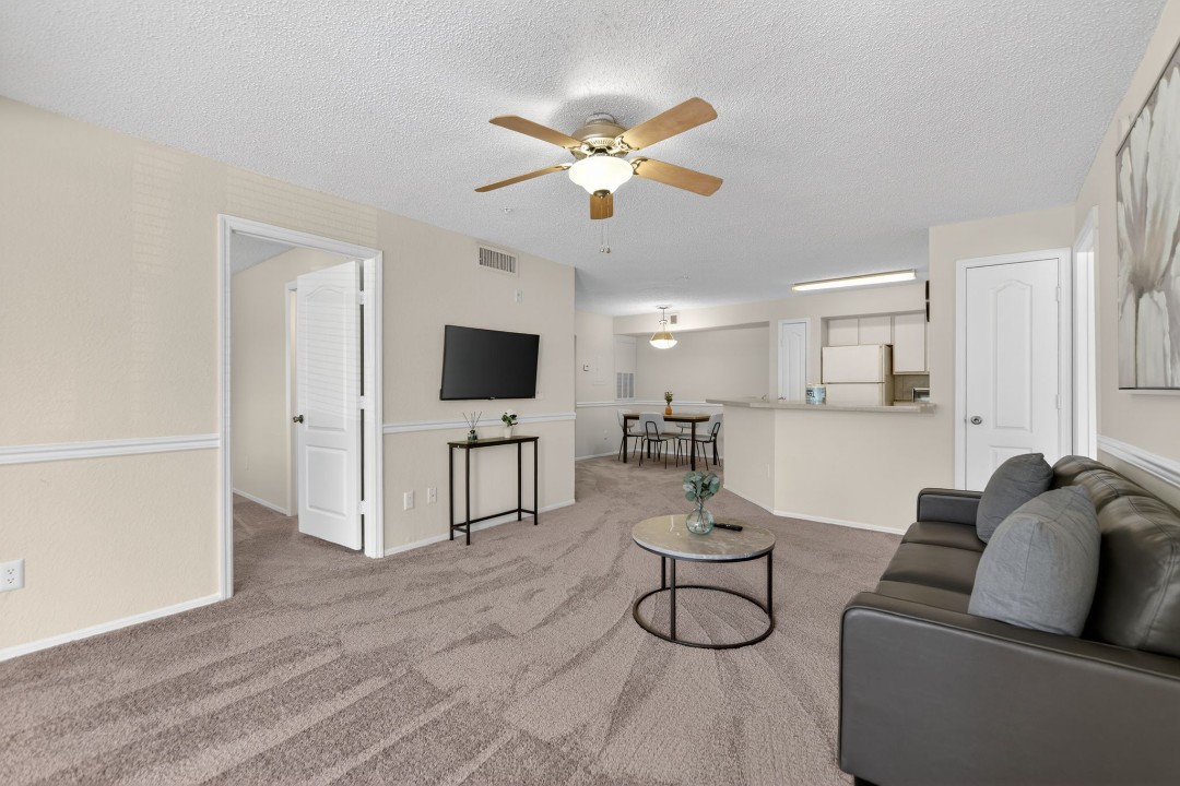 Avenue · Unit at Winter Springs 30-203 2/2